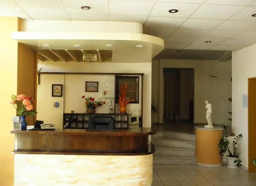 แผนกต้อนรับส่วนหน้า รูปภาพ