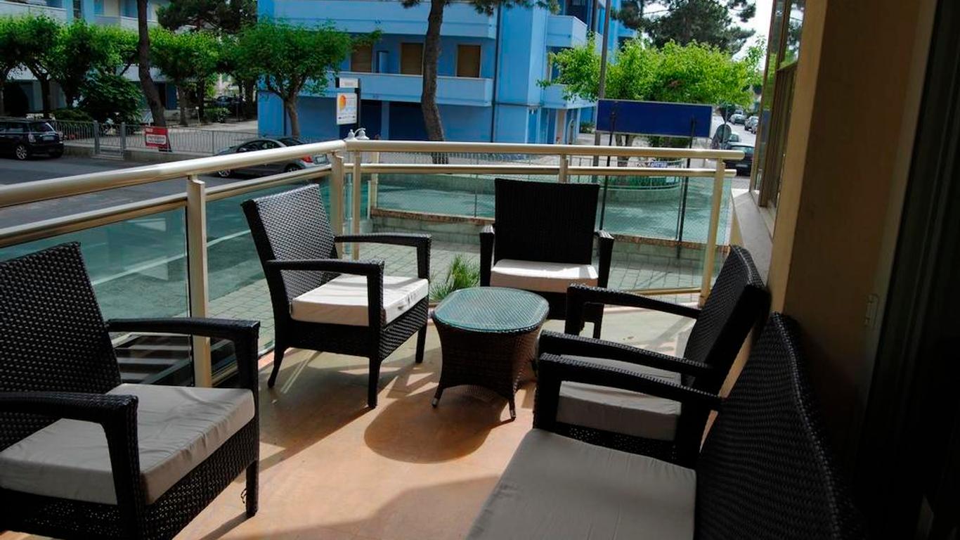 โรงแรมบามาร์