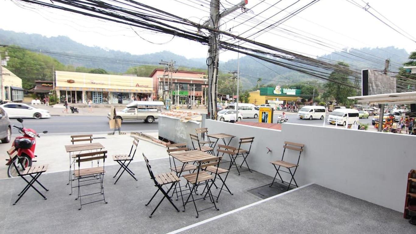 ทู สลีป โฮเทล เขาหลัก