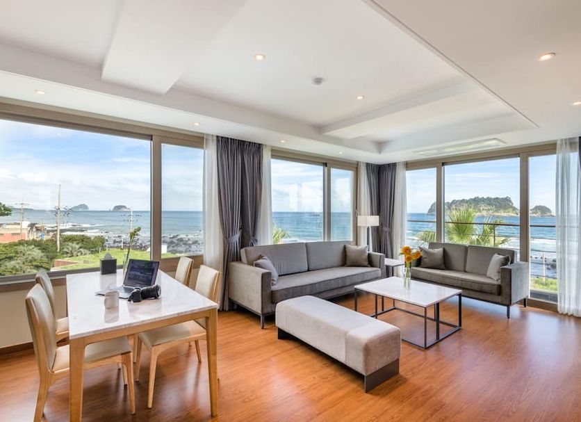 ห้องนั่งเล่น รูปภาพ