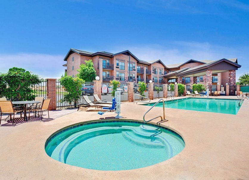 สระว่ายน้ำ รูปภาพ