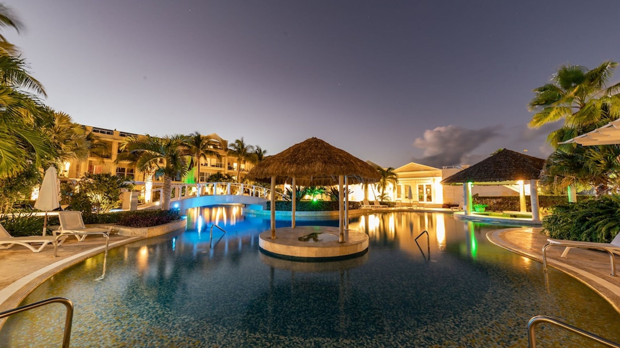 The Atrium Resort เริ่มต้นที่ ฿5,381 (฿̶1̶1̶,̶5̶8̶7̶) พรอวิเดนเซียลิส