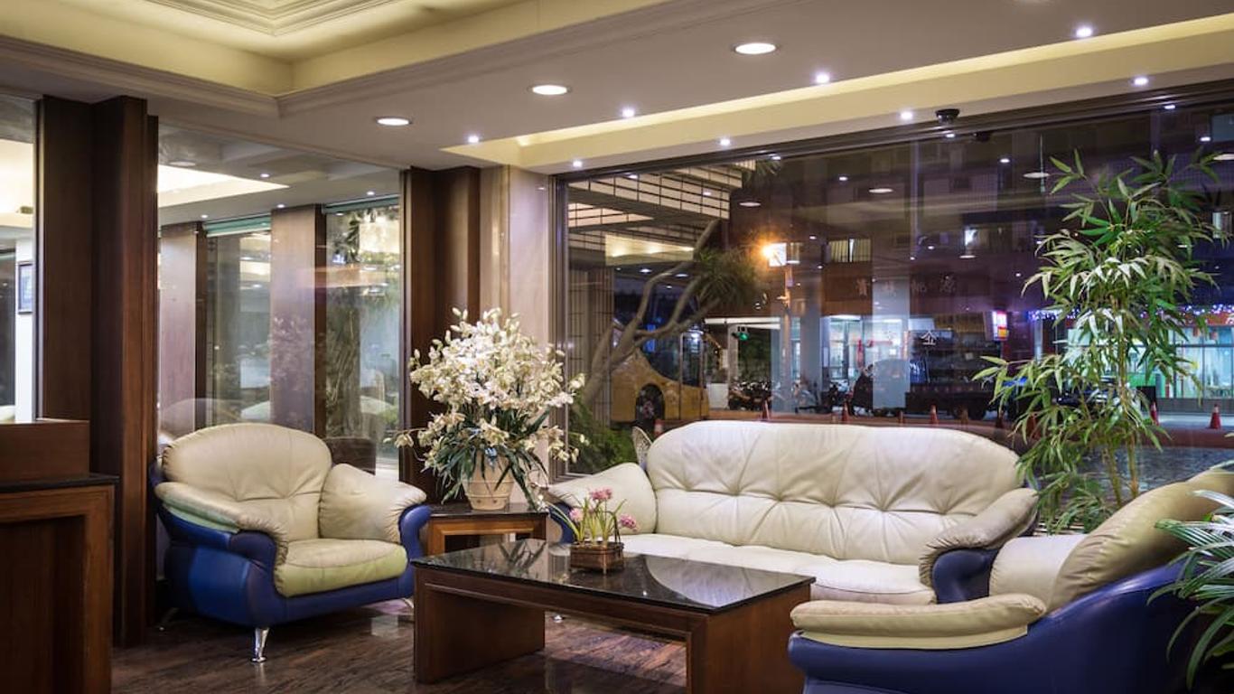 โรงแรมดิเอนเทอร์ไพรเซอร์