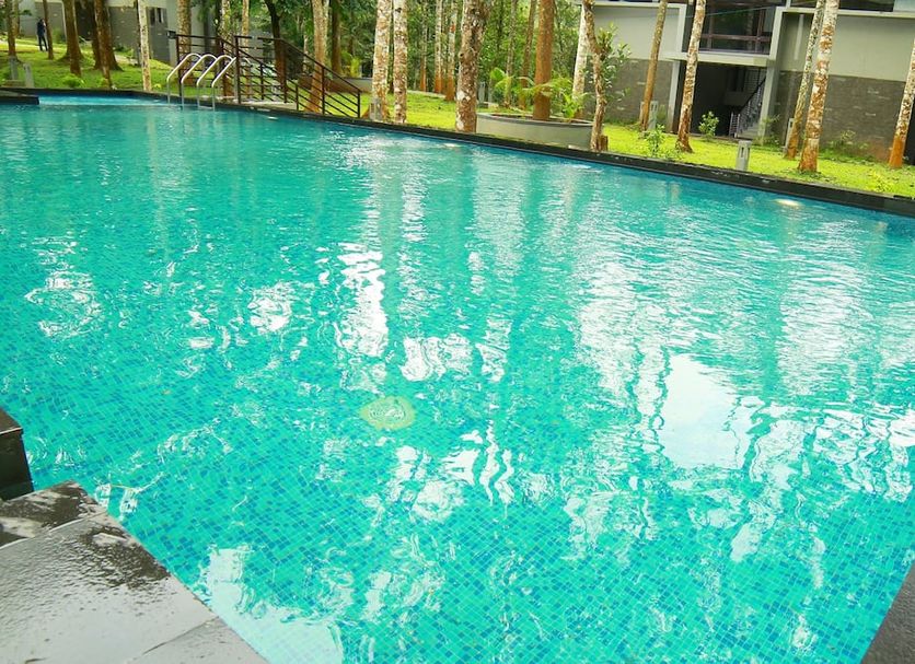 สระว่ายน้ำ รูปภาพ