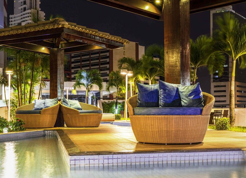 สระว่ายน้ำ รูปภาพ