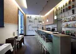 เอ็กซ์ อินเตอร์เนชั่นแนล พาเลซ - โรม - ร้านอาหาร