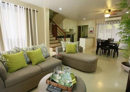 Marina Residences - Dumaguete City - Living room