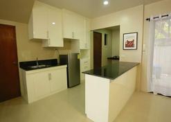 Marina Residences - Dumaguete City - Kitchen