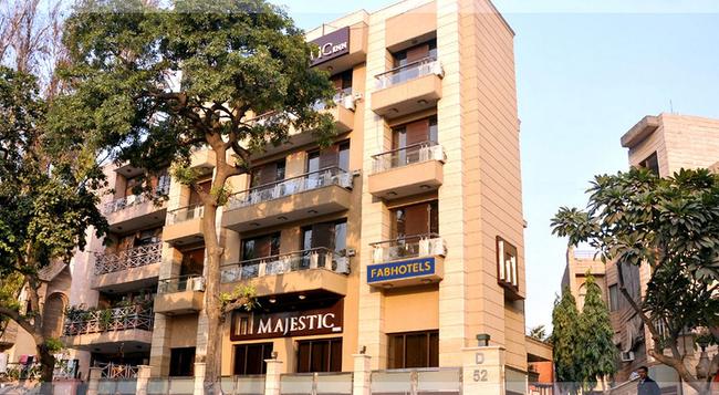 Fabhotel Majestic East Of Kailash - New Delhi - Building