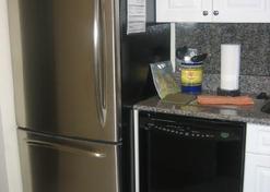 Oakwood at Exeter Towers - Boston - Kitchen