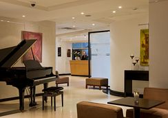 โรงแรมโอเตย ตูร์ไอเฟล - ปารีส - ล็อบบี้