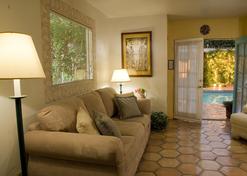 Villa Rosa Inn - Palm Springs - Living room