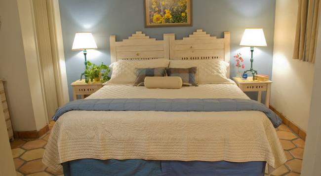 Villa Rosa Inn - Palm Springs - Bedroom