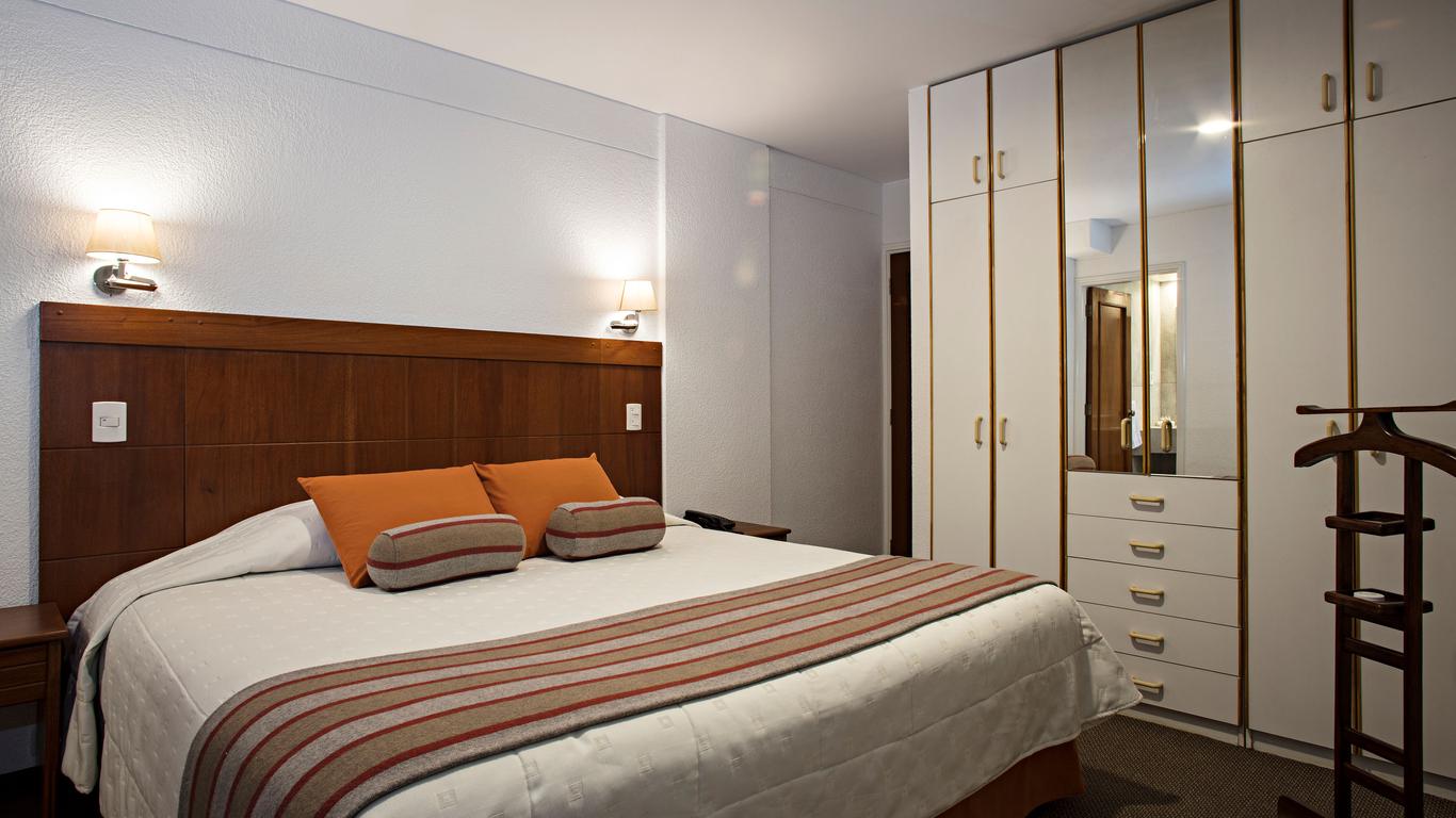 Camino Real Aparthotel & Spa