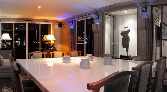 The Babylon Bangkok Bed & Breakfast - Bangkok - Dining room