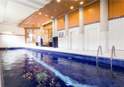 โนโวเทล ปารีส การ์เดอลียง - ปารีส - สระว่ายน้ำ